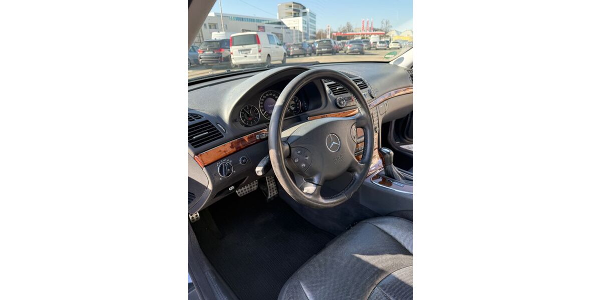 Mercedes-Benz E 320 282.500 km 3.198 &euro; Ostfildern 73760