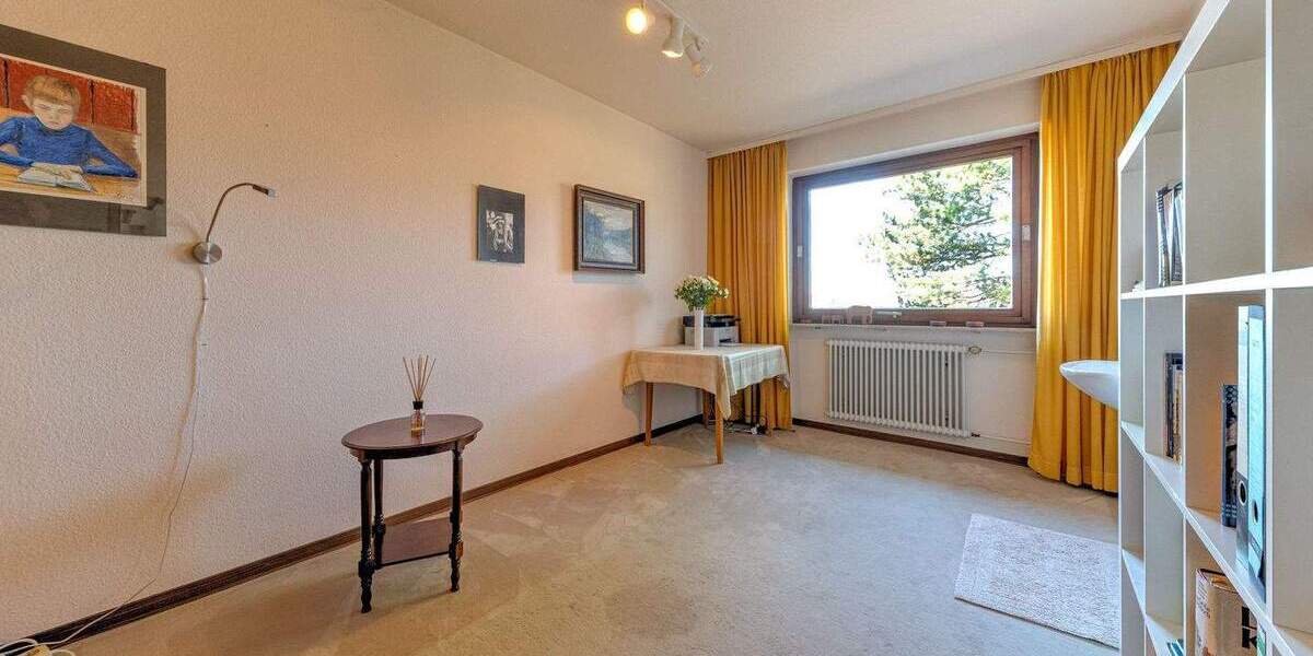 Doppelhaushälfte Sindelfingen Ost - 7 Zimmer, 233 m&sup2;, 789.000&euro; | Angebot:25741860