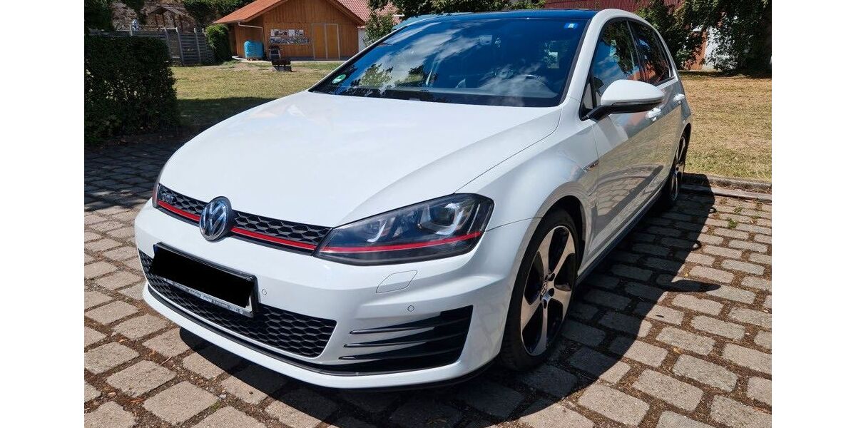 VW Golf 176.600 km 13.200 &euro; Altdorf 71155