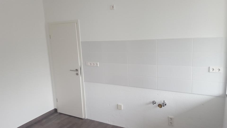 Dachgeschoßwohnung Stuttgart Stuttgart-Süd - 3.5 Zimmer, 89 m&sup2;, 1.398&euro; | Angebot:24817764