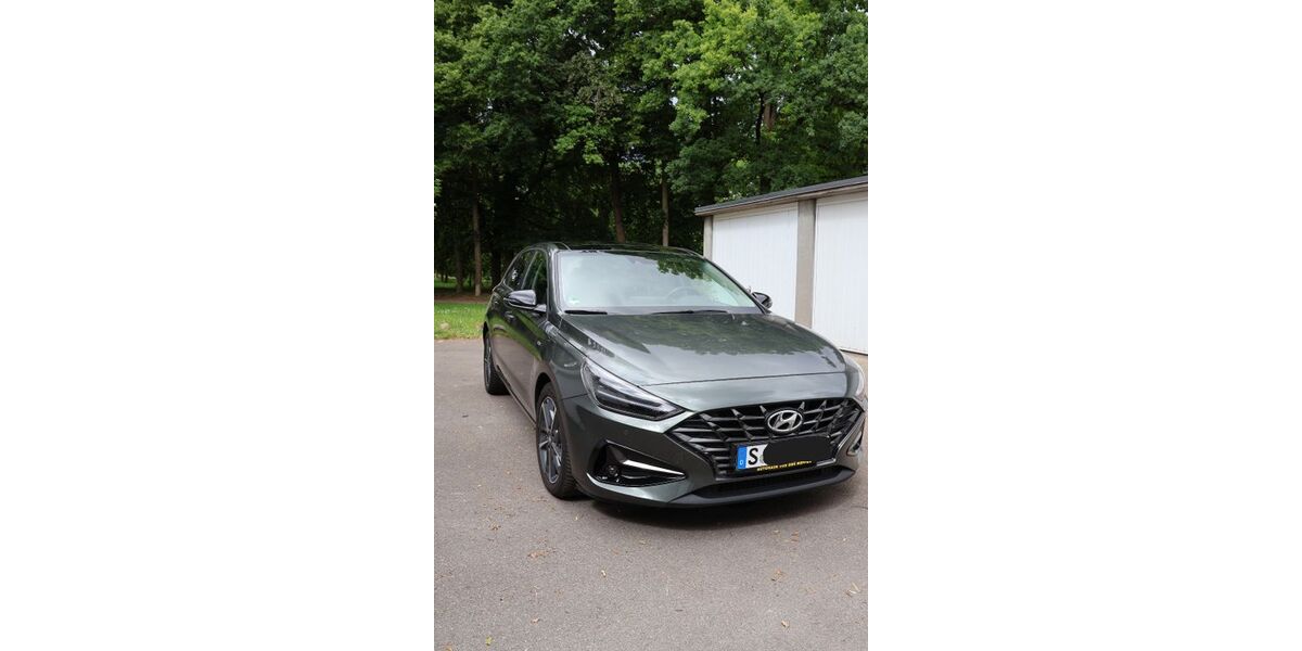 Hyundai i30 21.000 km 18.000 &euro; Stuttgart 70565