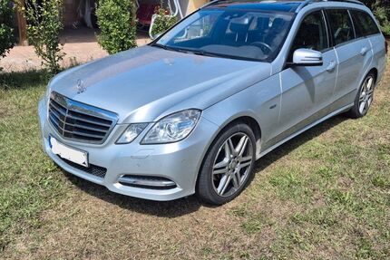 Mercedes-Benz E 300 267.000 km 9.900 &euro; Berglen 73663