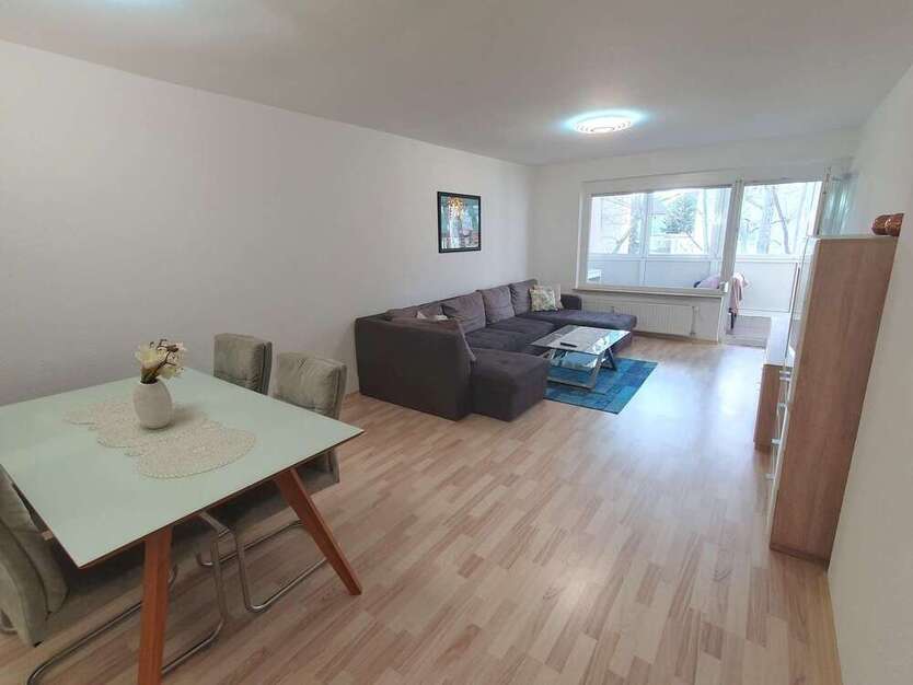 Wohnung zum Mieten in Stuttgart 1.350 € 90 m²