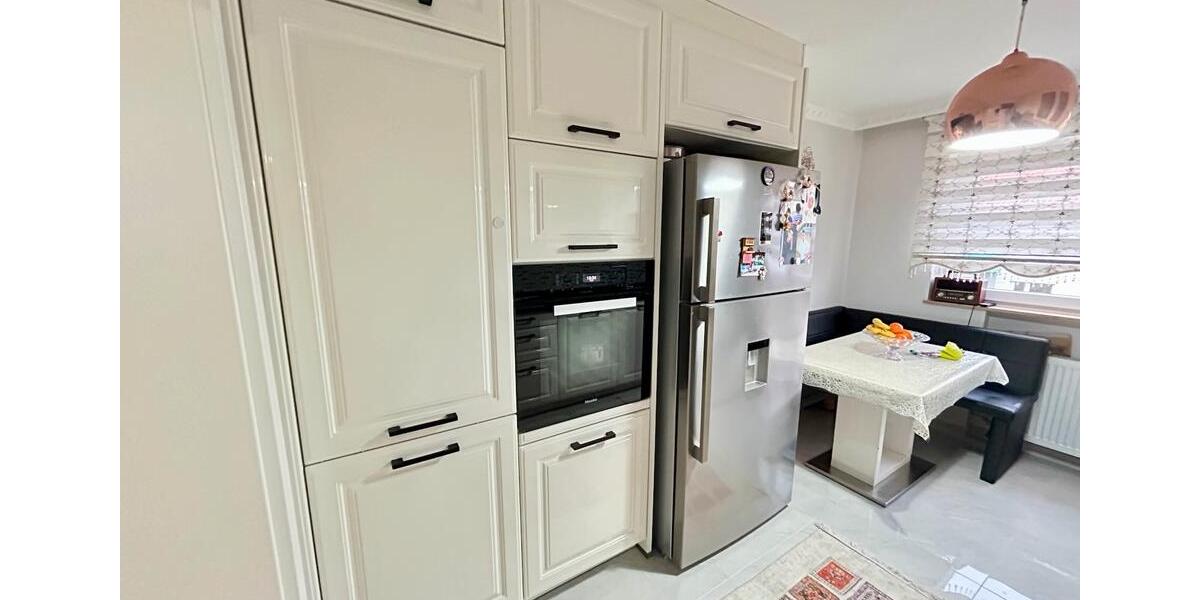 Provisionsfrei 4,5-Zimmer-ETW Wintergarten & Gartenanteil &Garage 4.5 zimmer