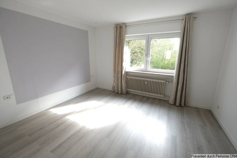 Mehrfamilienhaus, Wohnhaus Remseck Neckargröningen - 6 Zimmer, 161 m&sup2;, 660.000&euro; | Angebot:26092044