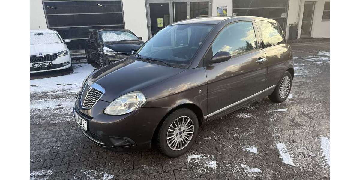 Lancia Ypsilon 97.000 km 2.850 &euro; Schorndorf 73614
