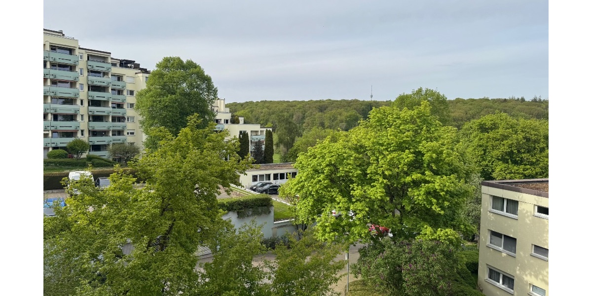 Perfekt für zwei - Hochwertig renovierte 3,5-Zi-OG-ETW am Ramsbachtal in S-Degerloch(Hoffeld) - 3.5 Stuttgart / Hoffeld Hoffeld (Stadtteil) | Angebot:27338785