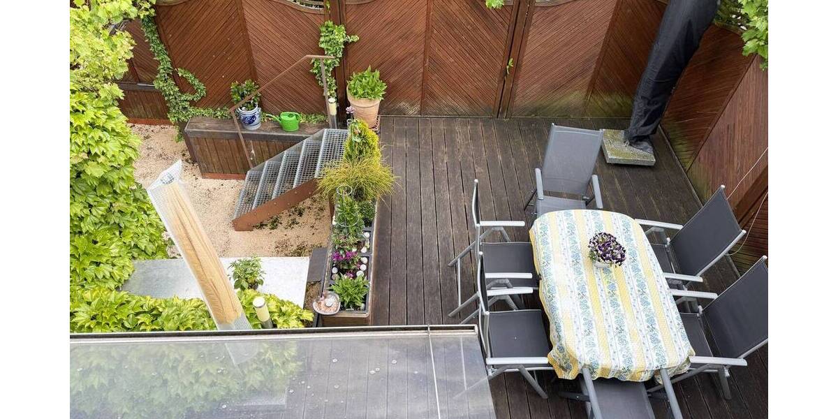 Mehrfamilienhaus, Wohnhaus Stuttgart Feuerbach - 3 Zimmer, 118 m&sup2;, 489.000&euro; | Angebot:24056806