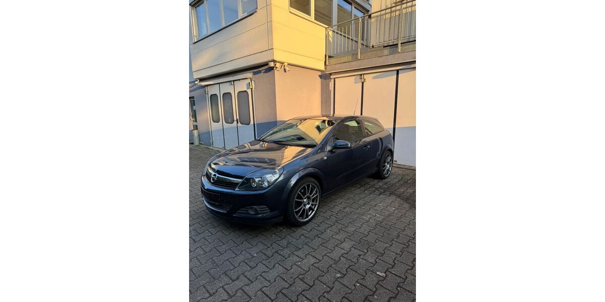 Opel Astra 147.516 km 2.999 &euro; Marbach 71672
