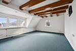 Mehrfamilienhaus, Wohnhaus Freiberg am Neckar Heutingsheim - 8 Zimmer, 219 m&sup2;, 399.000&euro; | Angebot:25704133