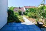 ImmoBillia:“Gepflegtes Reihenmittelhaus in begehrter Lage von Markgröningen!“ - Einfamilienhaus Markgröningen | Angebot:27083917