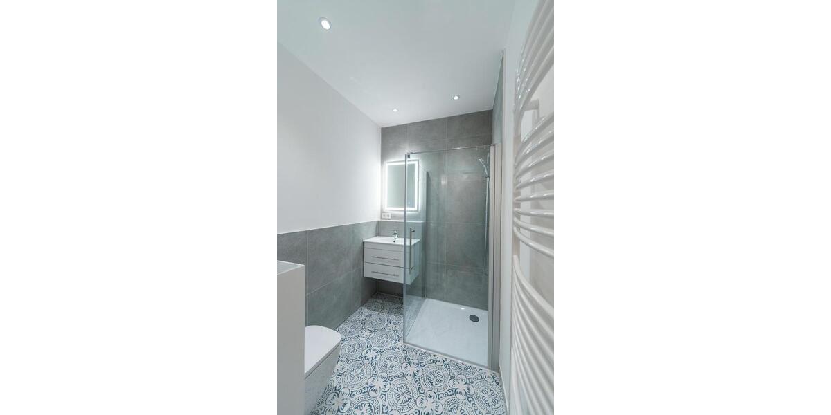 Erdgeschoßwohnung Stuttgart Stuttgart-Süd - 5 Zimmer, 131 m&sup2;, 2.290&euro; | Angebot:26380275