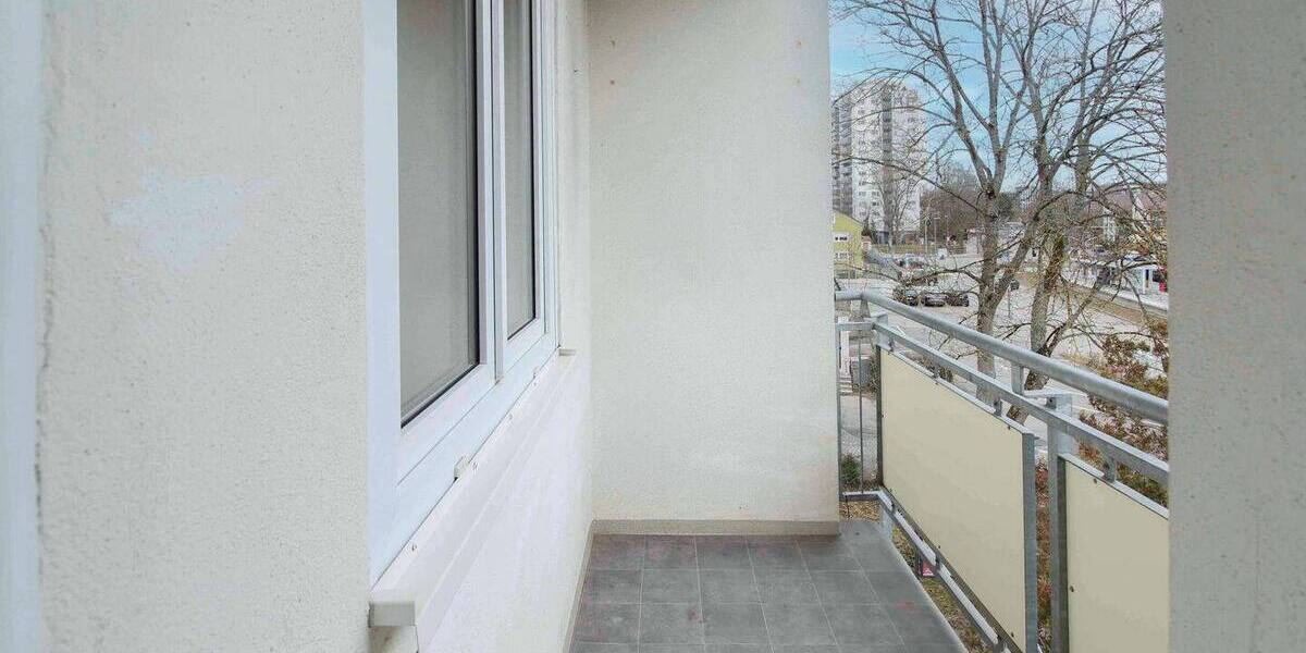 Etagenwohnung Stuttgart Dürrlewang - 3 Zimmer, 64 m&sup2;, 270.000&euro; | Angebot:26751936