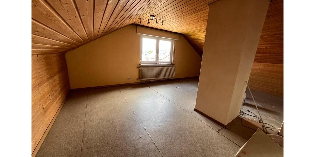 Reihenhaus Baltmannsweiler - 5 Zimmer, 110 m&sup2;, 420.000&euro; | Angebot:26811623