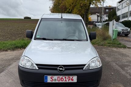 Opel Combo 63.000 km 5.999 € Fellbach 70736