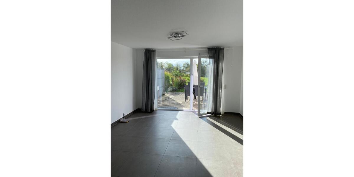 Reihenhaus Baltmannsweiler - 3.5 Zimmer, 114 m&sup2;, 550.000&euro; | Angebot:27117532