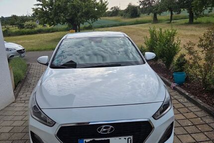 Hyundai i30 84.000 km 11.500 &euro; Ingersheim 74379