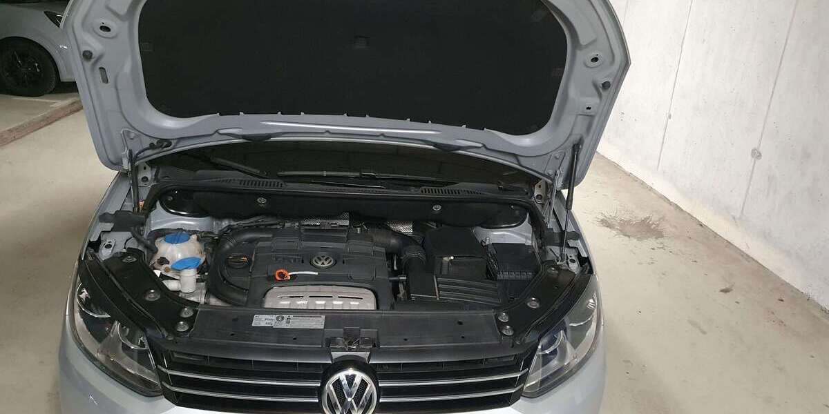 VW Touran 160.000 km 5.700 &euro; Kirchheim unter Teck 73230