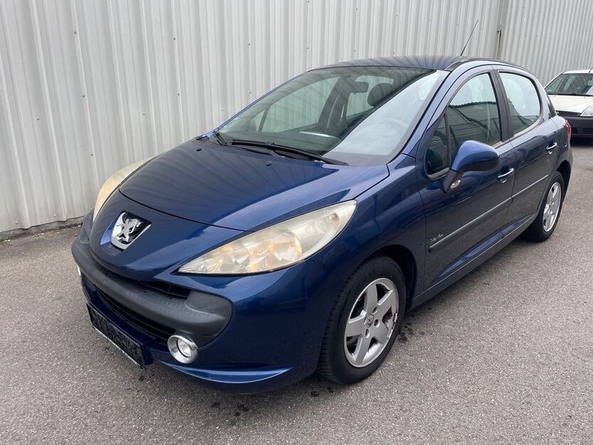 Peugeot 207 108.000 km 2.690 € Böblingen 71034