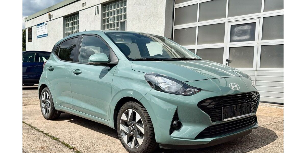 Hyundai i10 9.900 km 16.900 &euro; Filderstadt 70794