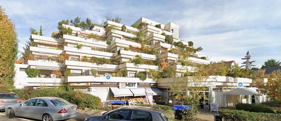 ohne Makler - Erstbezug nach Sanierung - helle, großzügige 2.5 Zi-Whg mit 70m² Dachterrasse 2.5 zimmer