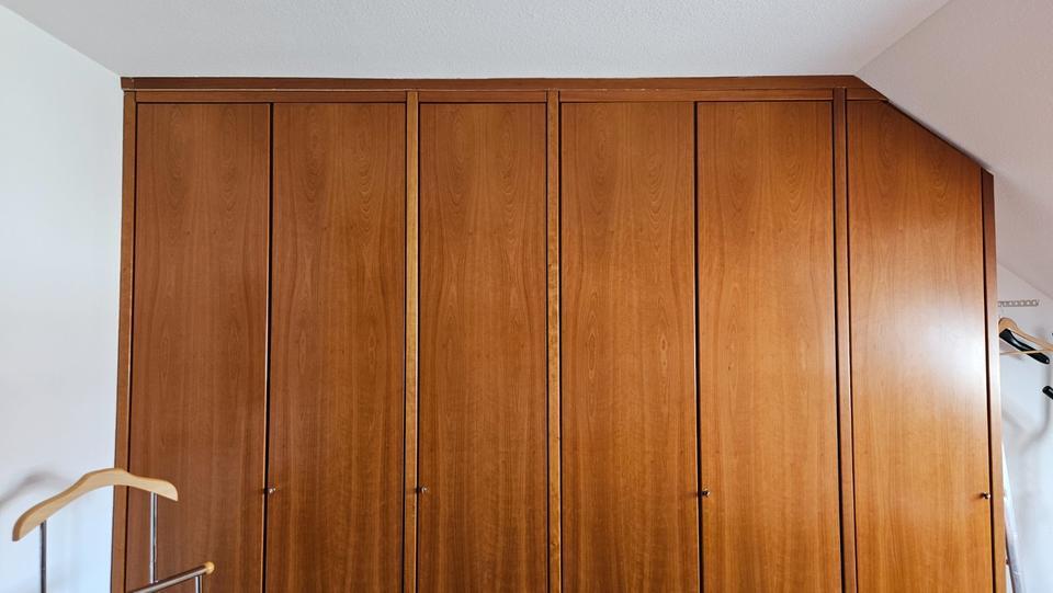 Helle, attraktive 3,5 Zimmer-Dachgeschoßwohnung mit Terrasse