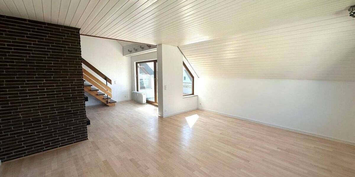 Etagenwohnung Filderstadt Bernhausen - 4 Zimmer, 120 m&sup2;, 1.390&euro; | Angebot:26418877