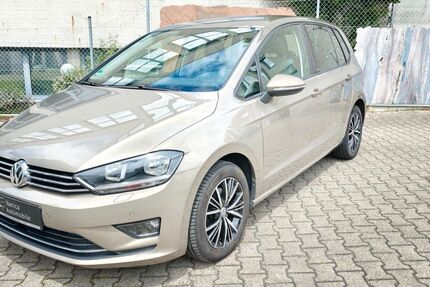 VW Golf Sportsvan 114.000 km 12.990 &euro; Nufringen 71154