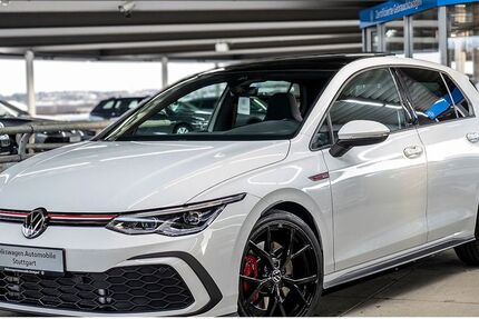 VW Golf 36.759 km 33.430 &euro; Stuttgart-Wangen 70188