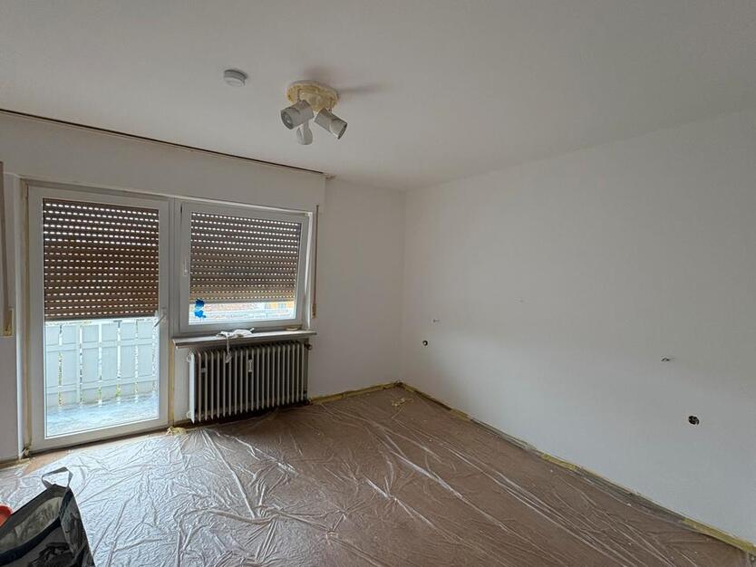 In Meßstetten: Großzügige, renovierte, helle Wohnung zimmer