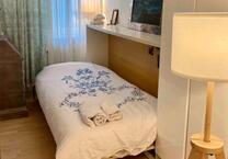 Vermiete WG Zimmer an Wochenendpendler