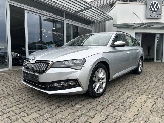Skoda Superb 68.700 km 21.980 € Wendlingen am Neckar 73240