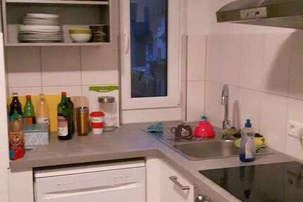 WG-Zimmer in Stuttgart 290 € 9 m² zimmer