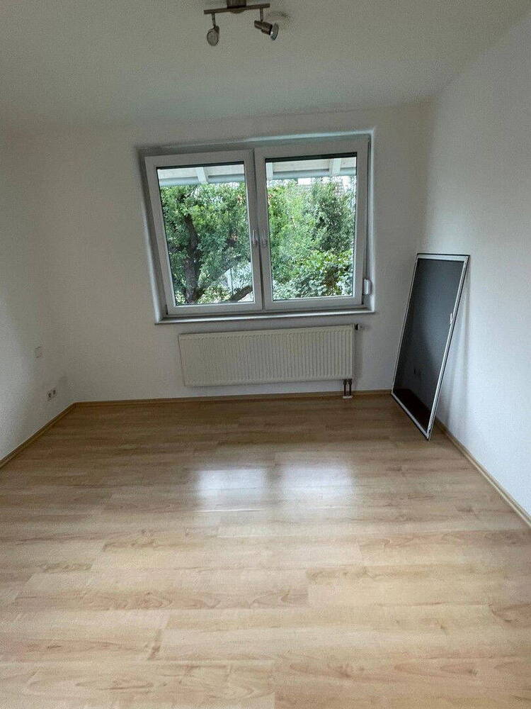 Familientraum zum bezahlbaren Preis und kurzen WegenS-Bahn