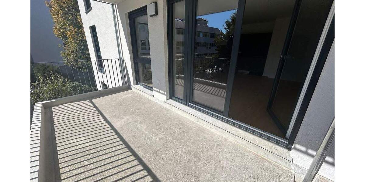 Etagenwohnung Stuttgart Untertürkheim - 4 Zimmer, 104 m&sup2;, 1.790&euro; | Angebot:23059546