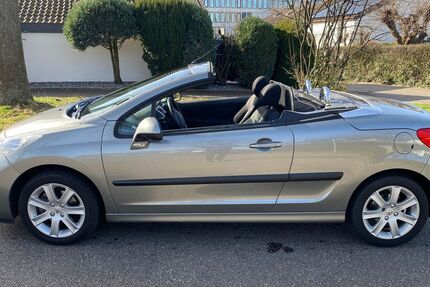 Peugeot 207 112.000 km 2.400 &euro; Bietigheim-Bissingen 74321