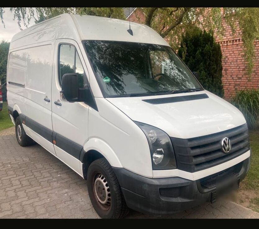 VW Crafter 148.000 km 11.600 € Stuttgart 70178