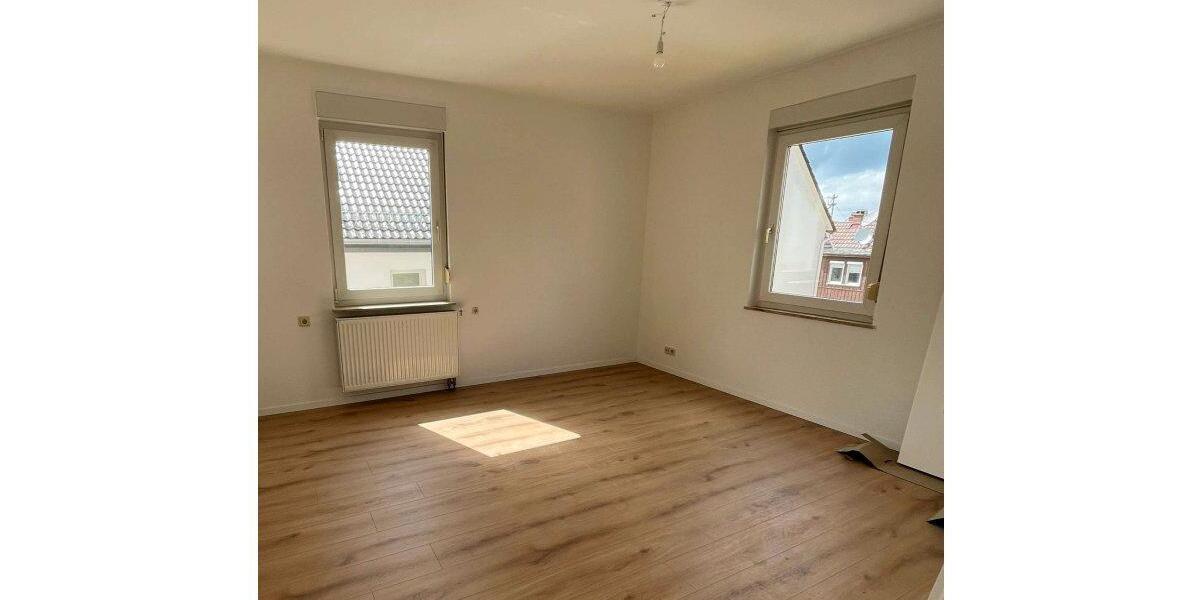 Etagenwohnung Esslingen am Neckar Oberesslingen - 2 Zimmer, 58 m&sup2;, 850&euro; | Angebot:26327736