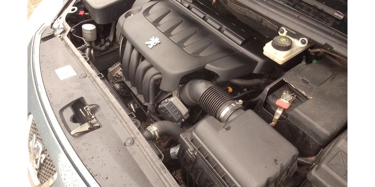 Peugeot 307 260.000 km 1.050 € Stuttgart 70190