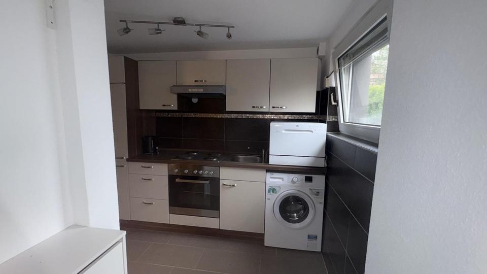 Mehrfamilienhaus, Wohnhaus Reutlingen Altenburg - 8.5 Zimmer, 180 m&sup2;, 690.000&euro; | Angebot:27157500