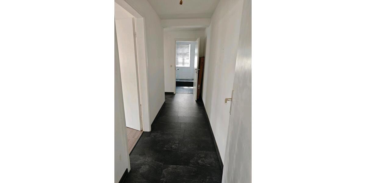 Etagenwohnung Ammerbuch - 3 Zimmer, 74 m&sup2;, 210.000&euro; | Angebot:27067339