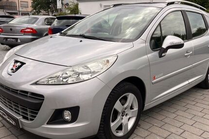Peugeot 207 179.000 km 1.850 &euro; Ludwigsburg 71642