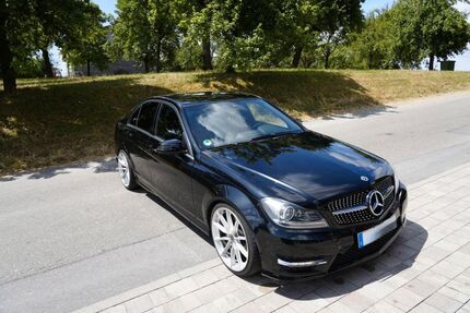 Mercedes-Benz C 350 195.500 km 11.900 &euro; Waldenbuch 71111