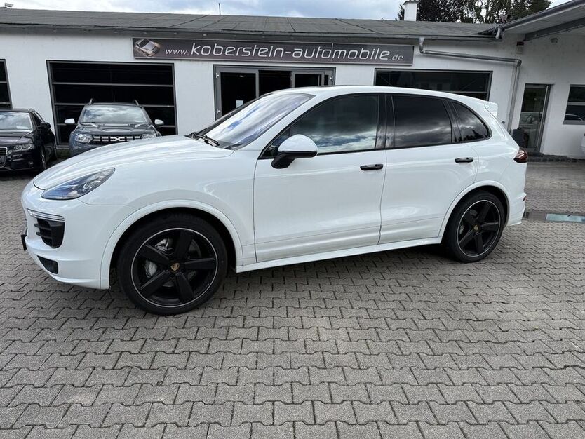 Cayenne