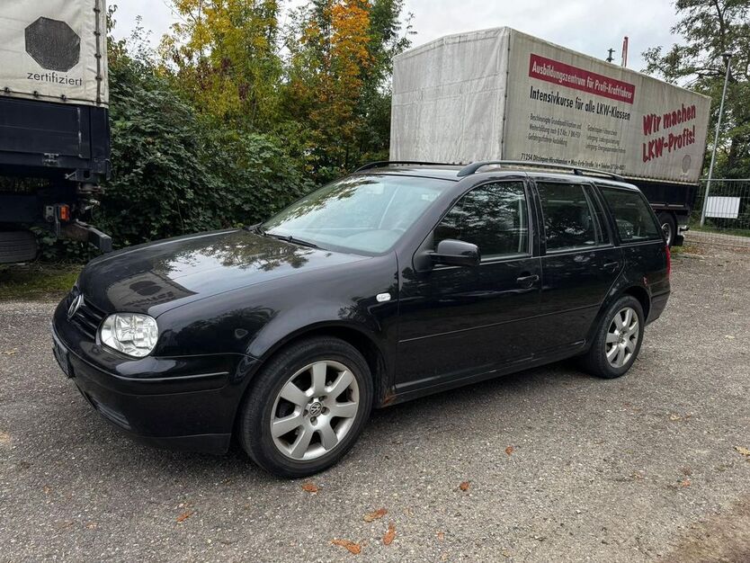 VW Passat 125.382 km 1.200 € Ditzingen  71254