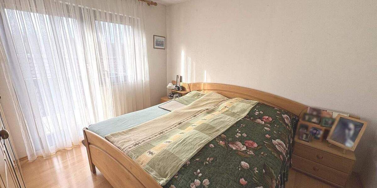 Doppelhaushälfte Steinenbronn - 5 Zimmer, 133 m&sup2;, 359.000&euro; | Angebot:25704413