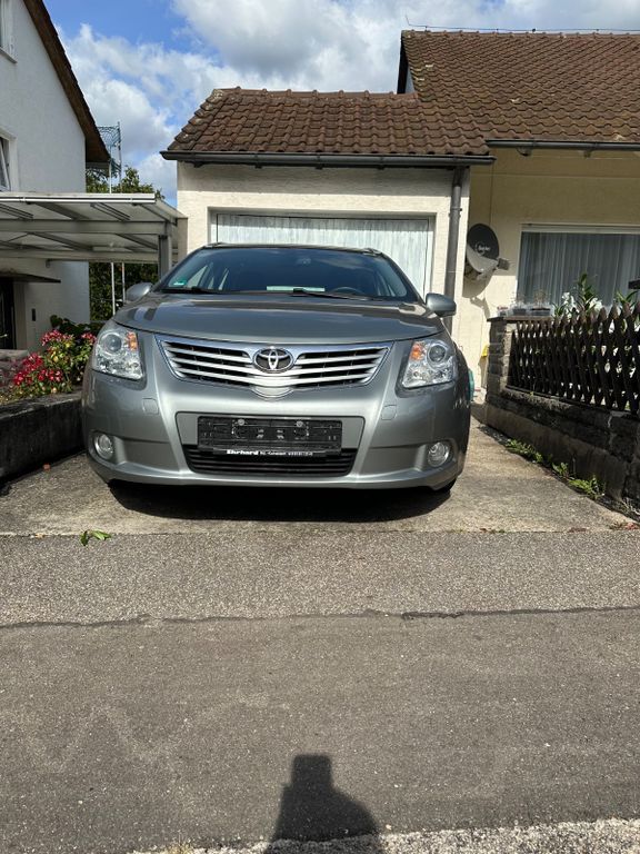 Avensis