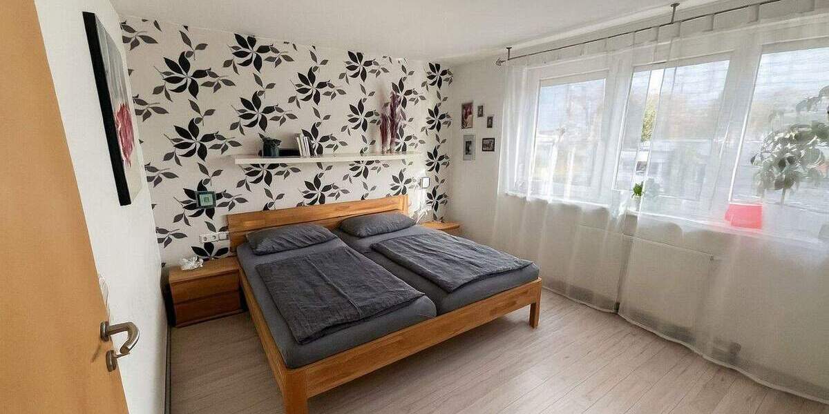 Reihenendhaus Freiberg am Neckar Beihingen - 5 Zimmer, 149 m&sup2;, 649.000&euro; | Angebot:25706270