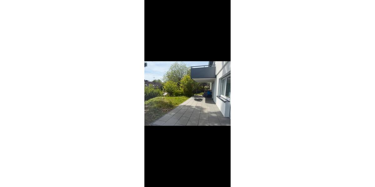 Erdgeschoßwohnung Stuttgart Degerloch - 2 Zimmer, 87 m&sup2;, 1.392&euro; | Angebot:26201468