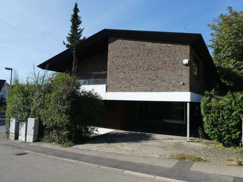 Haus zum Kaufen in Herrenberg 1.190.000 € 321 m²